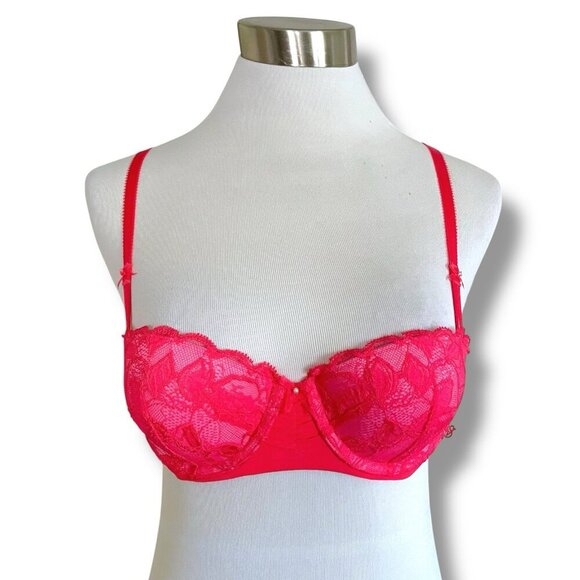 Victorias Secret 34A Bra Red Pink Lace Padded Push Up Balconette Underwire Bows - Picture 1 of 9